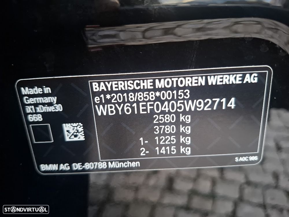 BMW iX1 xDrive30 xLine - 61