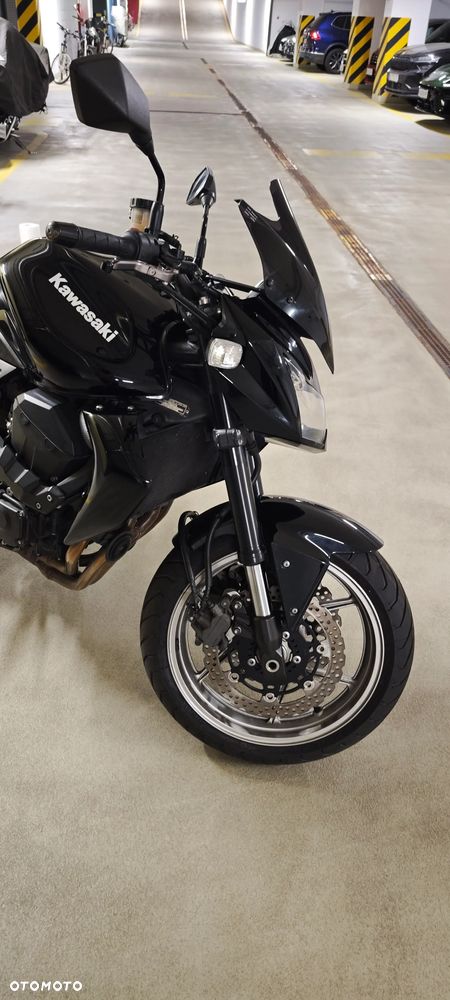Kawasaki ZR - 24