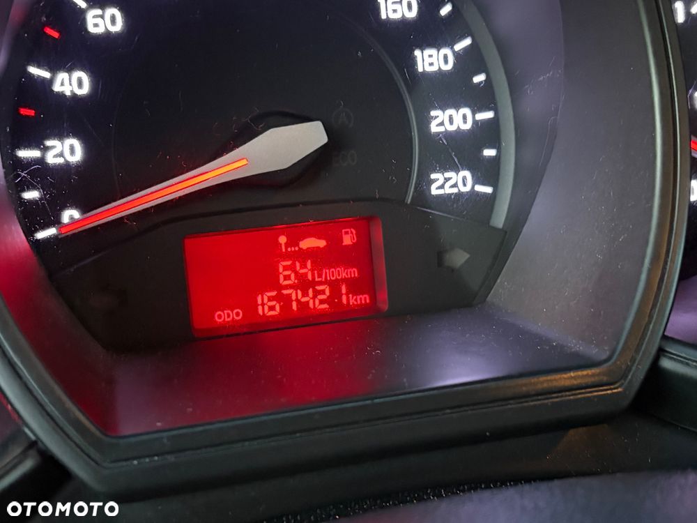 Kia Rio 1.4 Spirit - 12