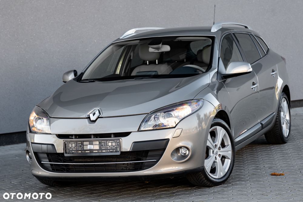 Renault Megane TCe 180 Luxe - 4