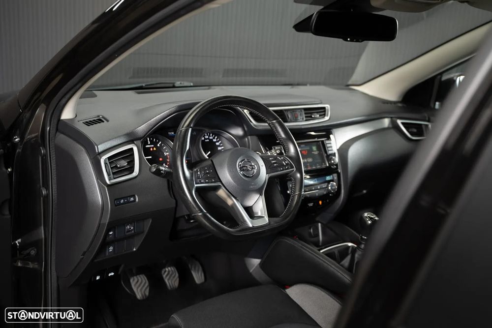 Nissan Qashqai - 16