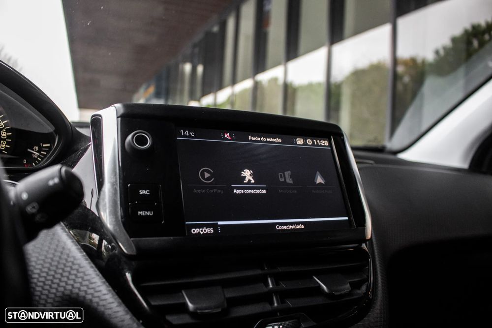 Peugeot 208 1.2 PureTech Active - 38