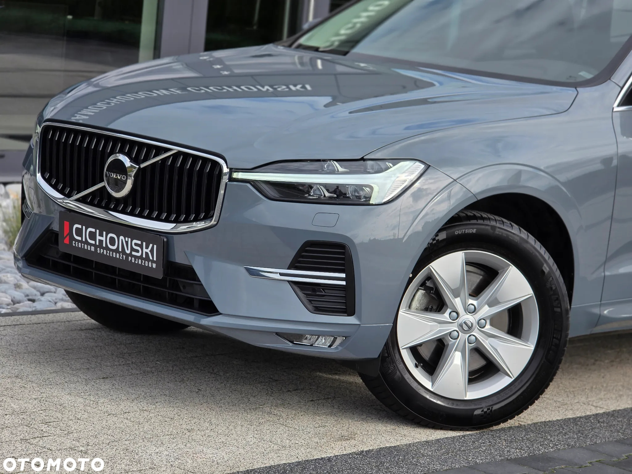 Volvo XC 60 T4 Momentum Pro - 14