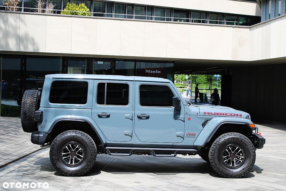 Jeep Wrangler - 6