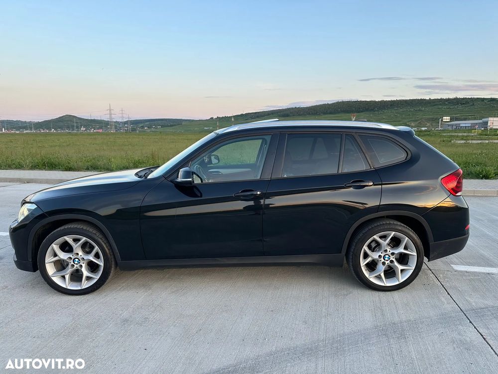 BMW X1 xDrive18d Aut. Sport Line - 10