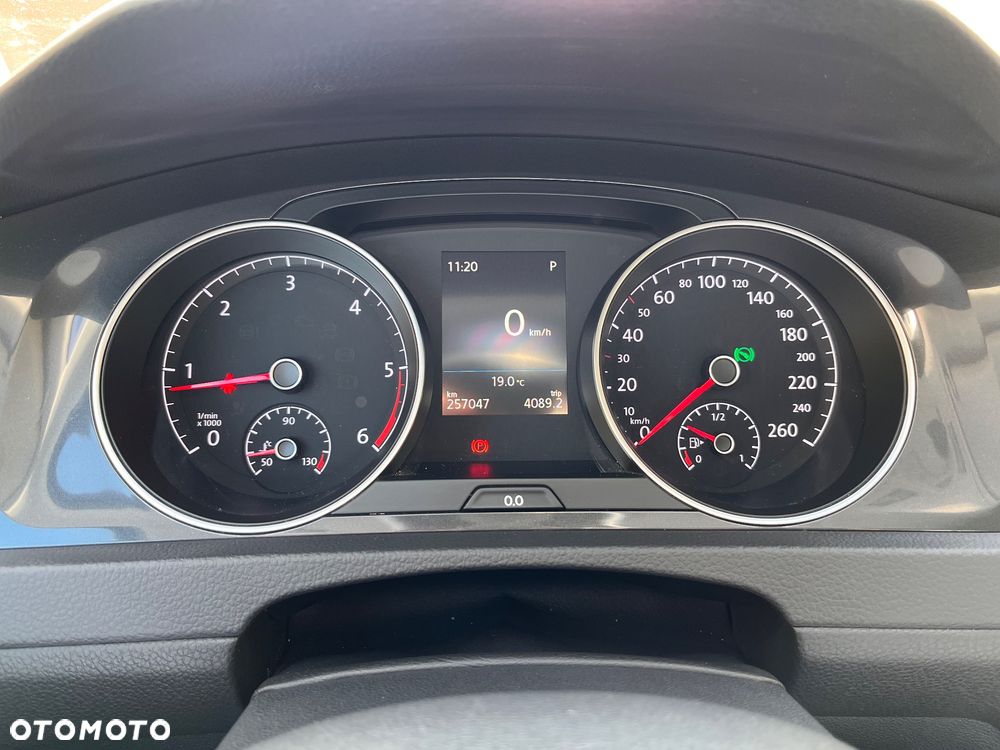 Volkswagen Golf Variant 1.6 TDI BMT Comfortline DSG - 10