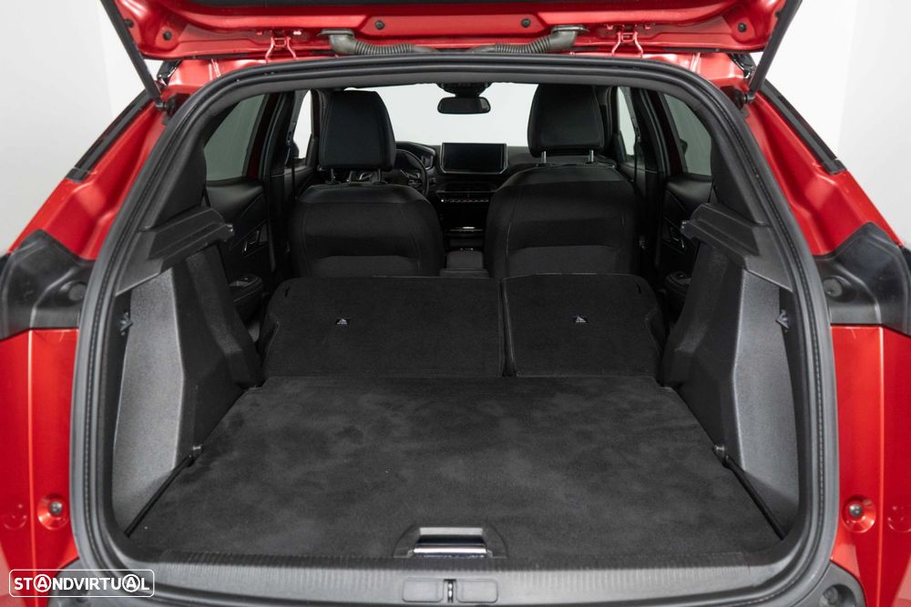 Peugeot 2008 1.2 PureTech Allure Pack EAT8 - 15