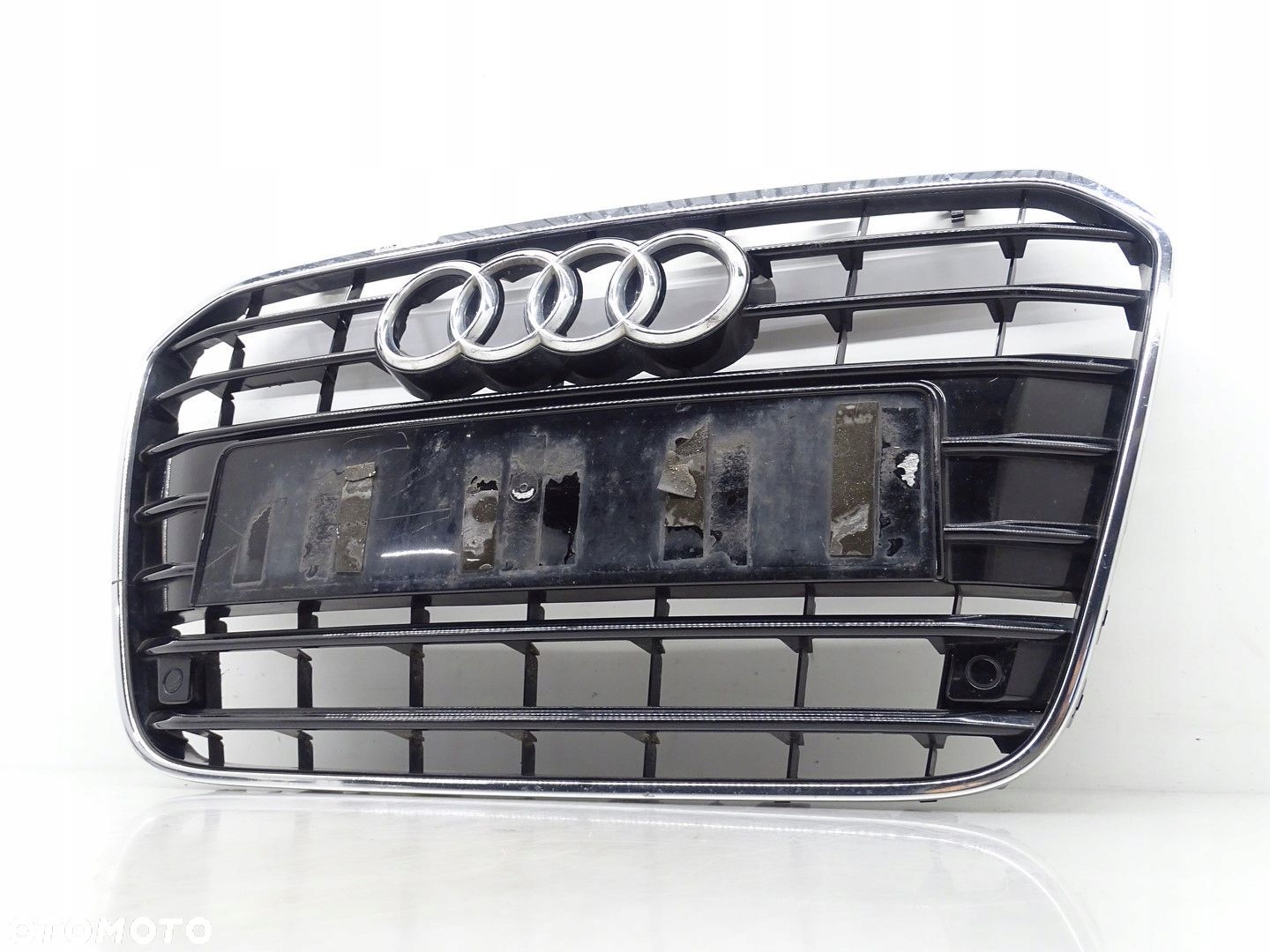 GRILL ATRAPA CHŁODNICY  LOGO AUDI A6 C7 4G CHROM 4G0853653 - 1