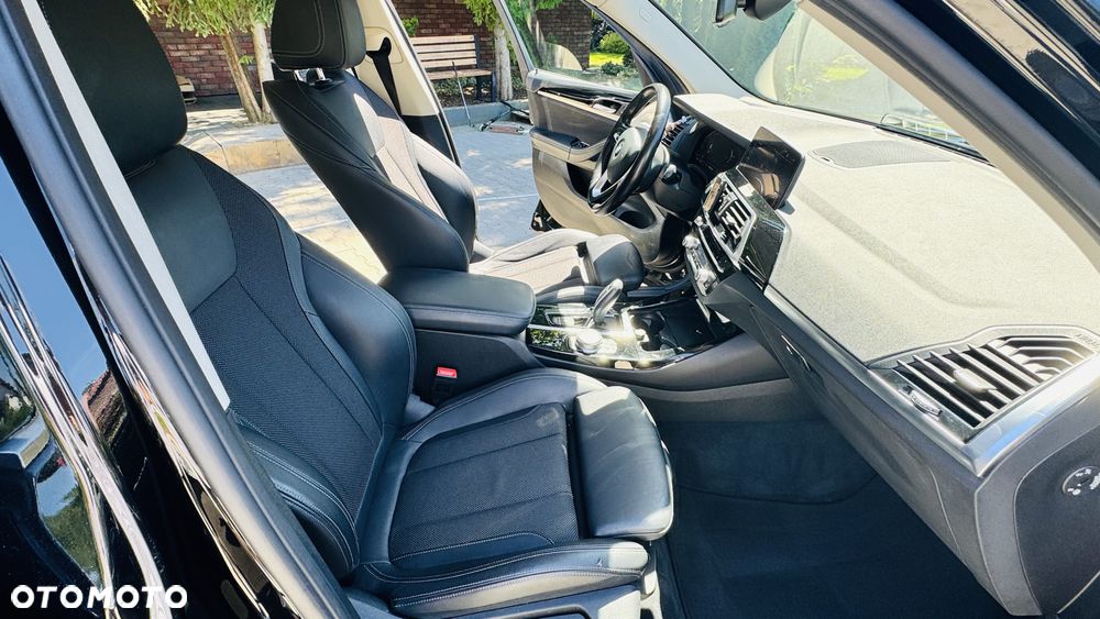 BMW X3 xDrive20i xLine - 11