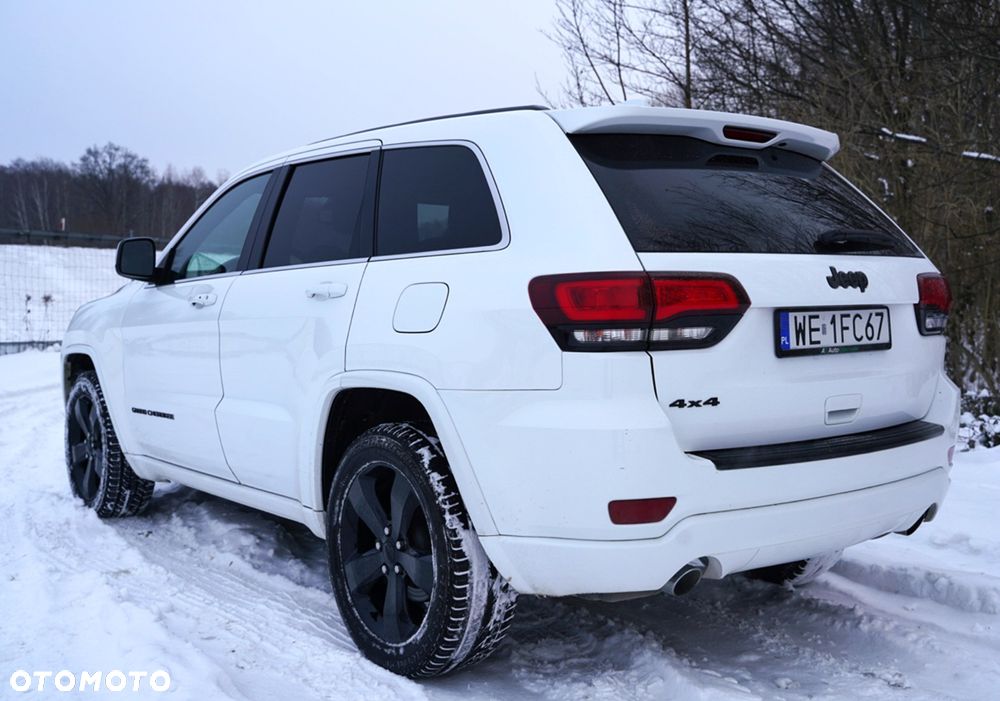 Jeep Grand Cherokee - 8