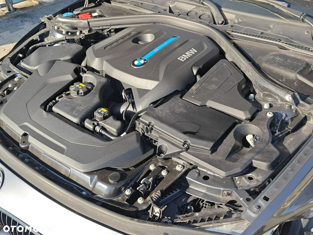 BMW Seria 3 - 22
