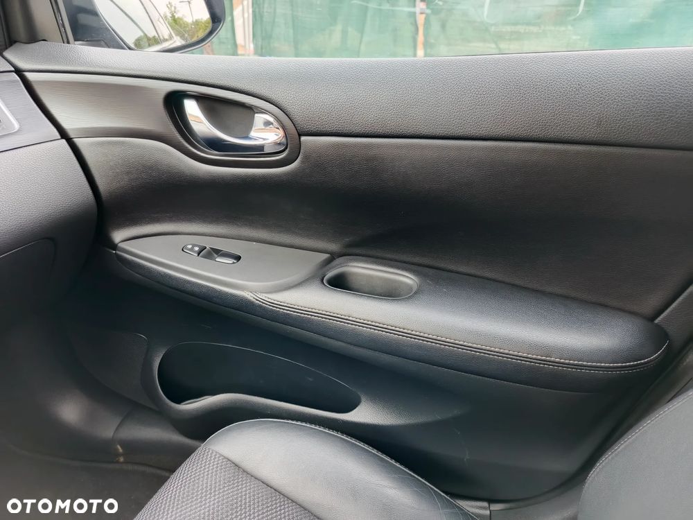 Nissan Pulsar 1.2 DIG-T N-Connecta EU6 - 16