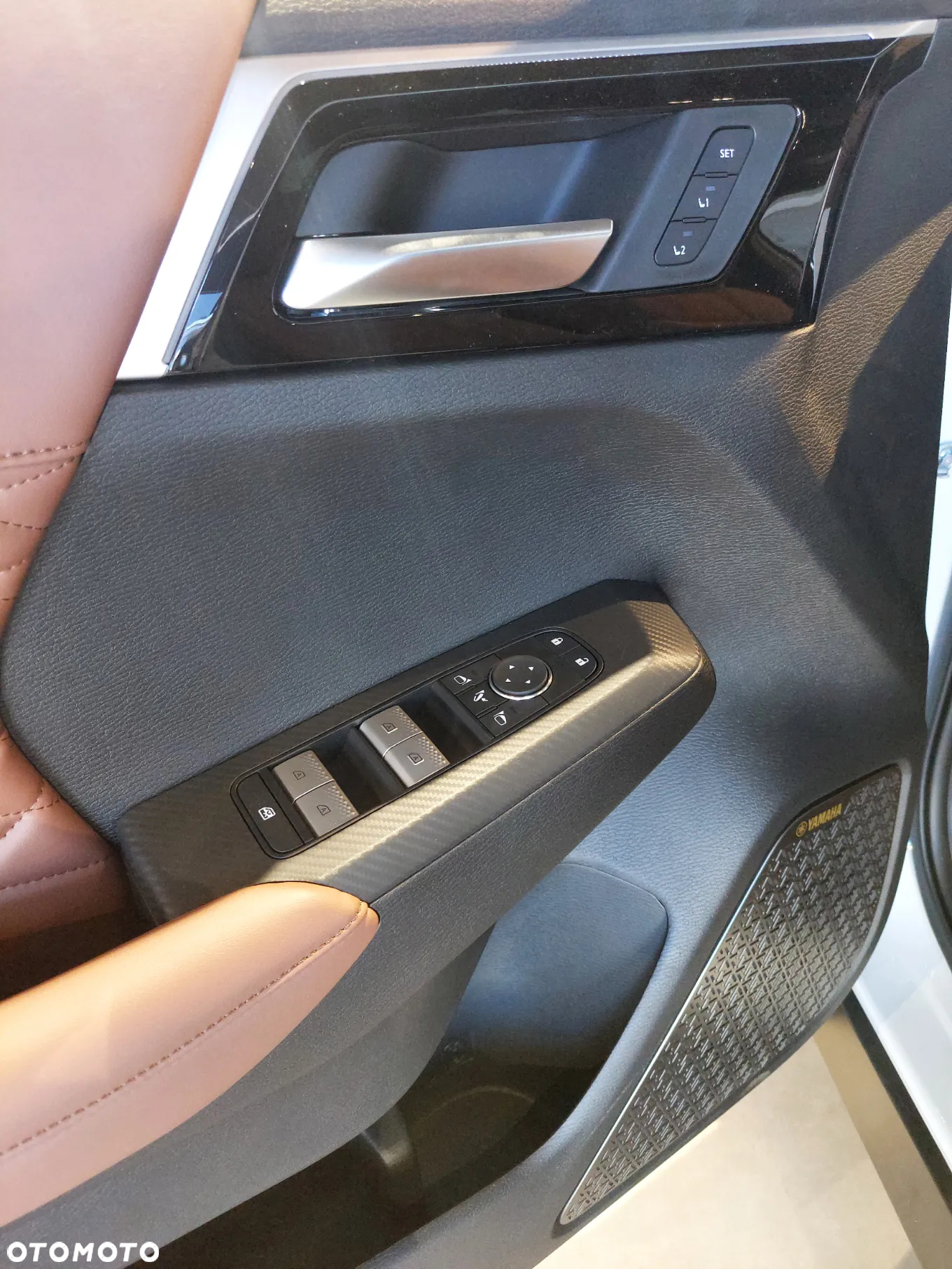 Mitsubishi Outlander PHEV Instyle Plus - 12