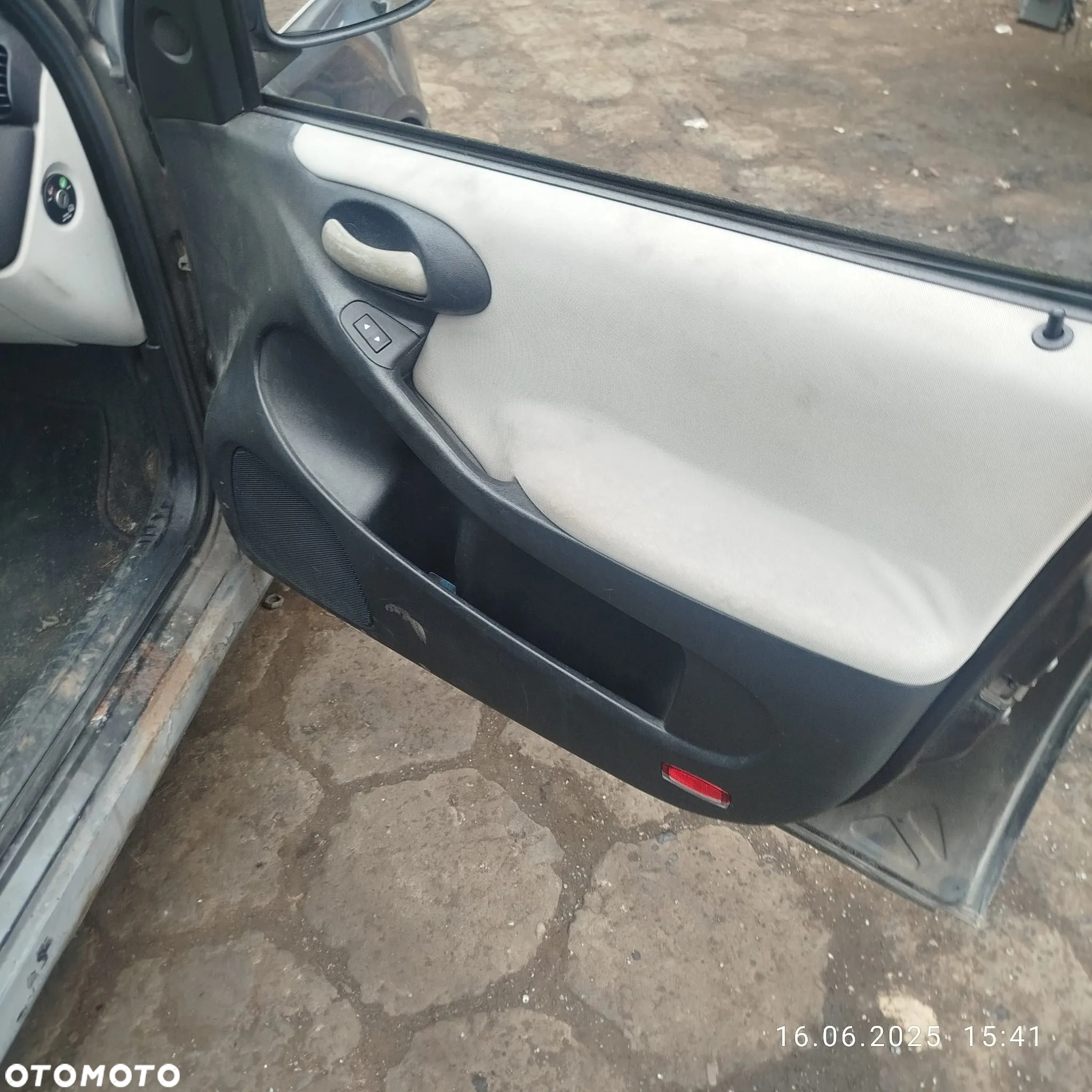 Fiat Stilo na części . - 6