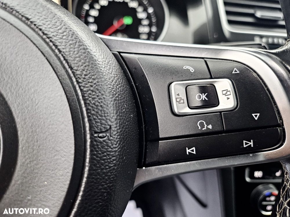 Volkswagen Golf GTD 2.0 TDI SCR DSG - 31