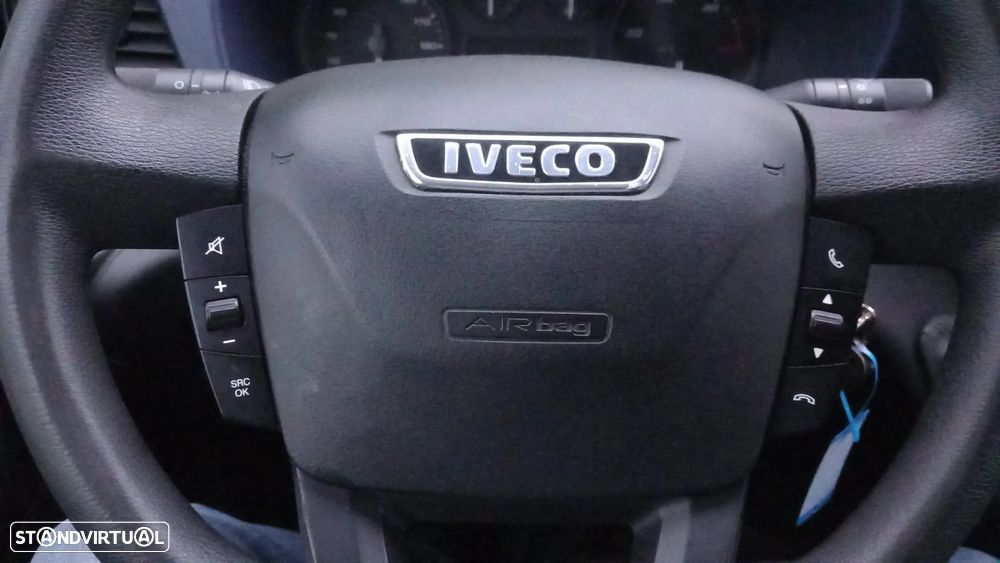 Iveco Daily 35 S14 2.3 D PLATAFORMA - 11