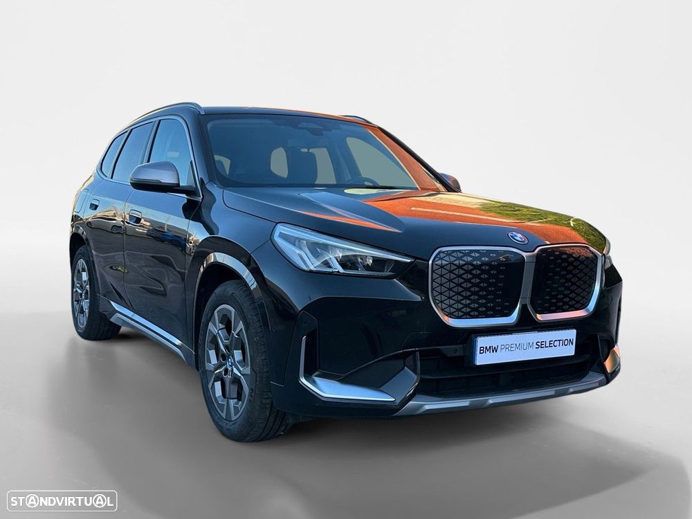 BMW iX1 eDrive20 - 7