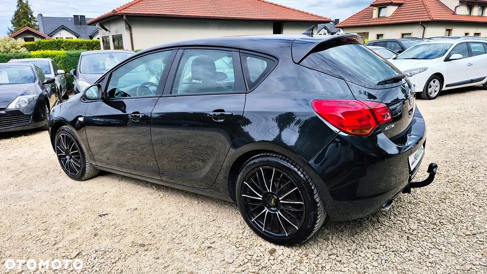 Opel Astra 1.4 Turbo Sport - 22