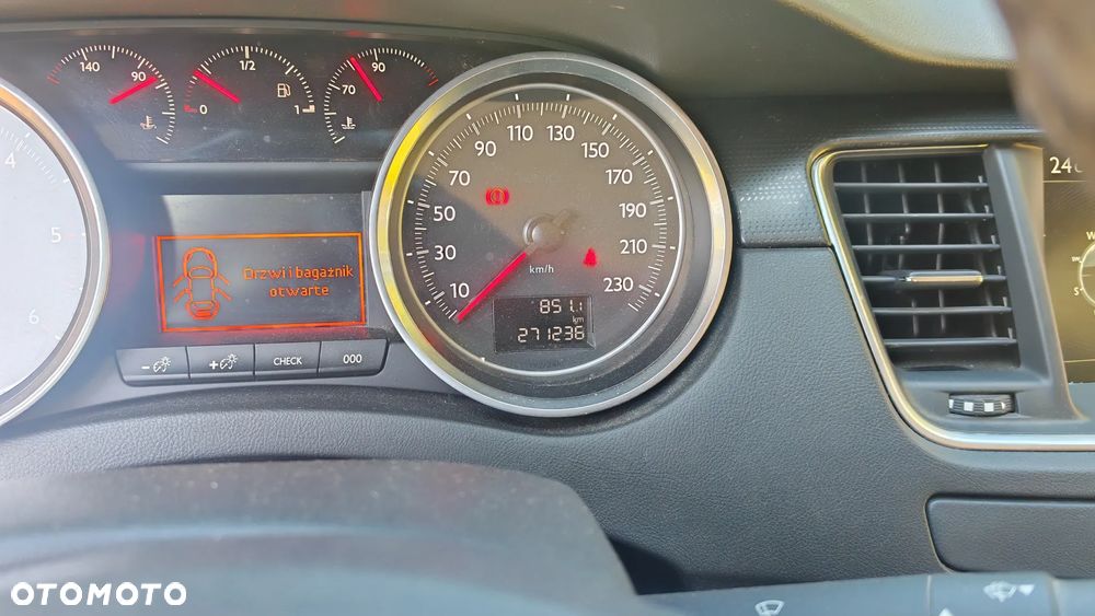 Peugeot 508 HDi FAP 140 Allure - 12