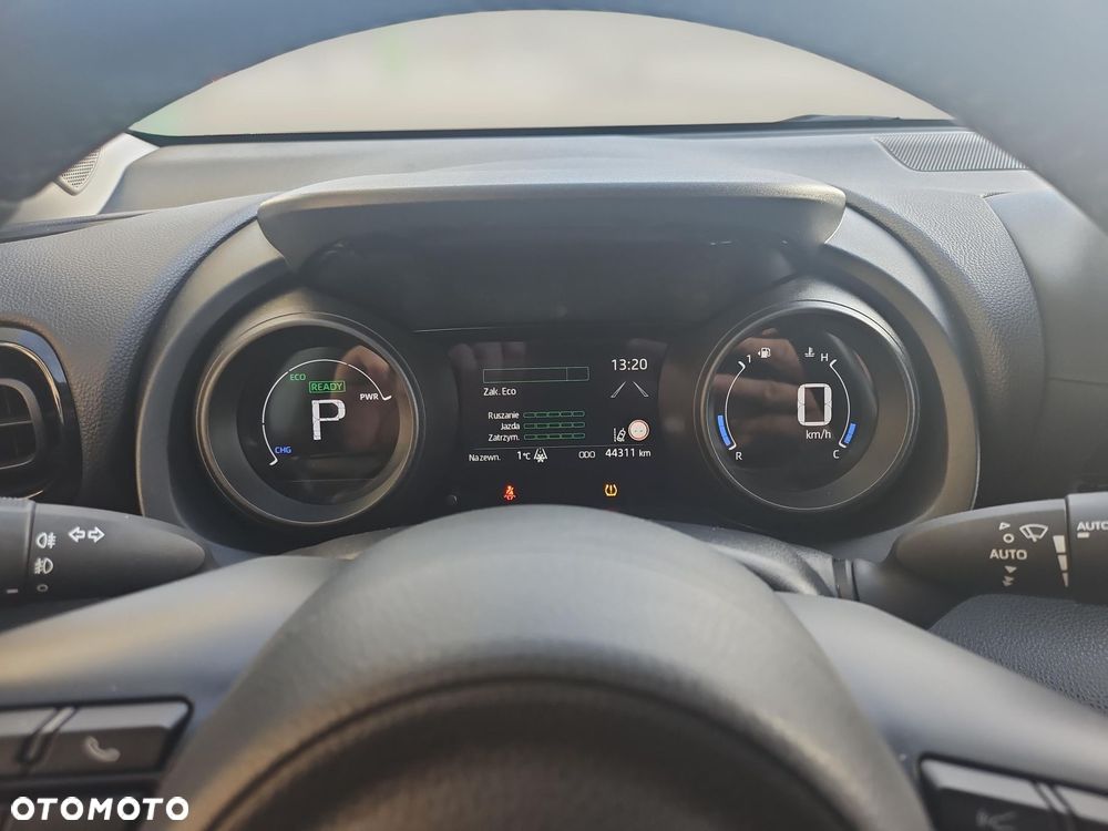 Toyota Yaris Hybrid 1.5 Comfort - 15