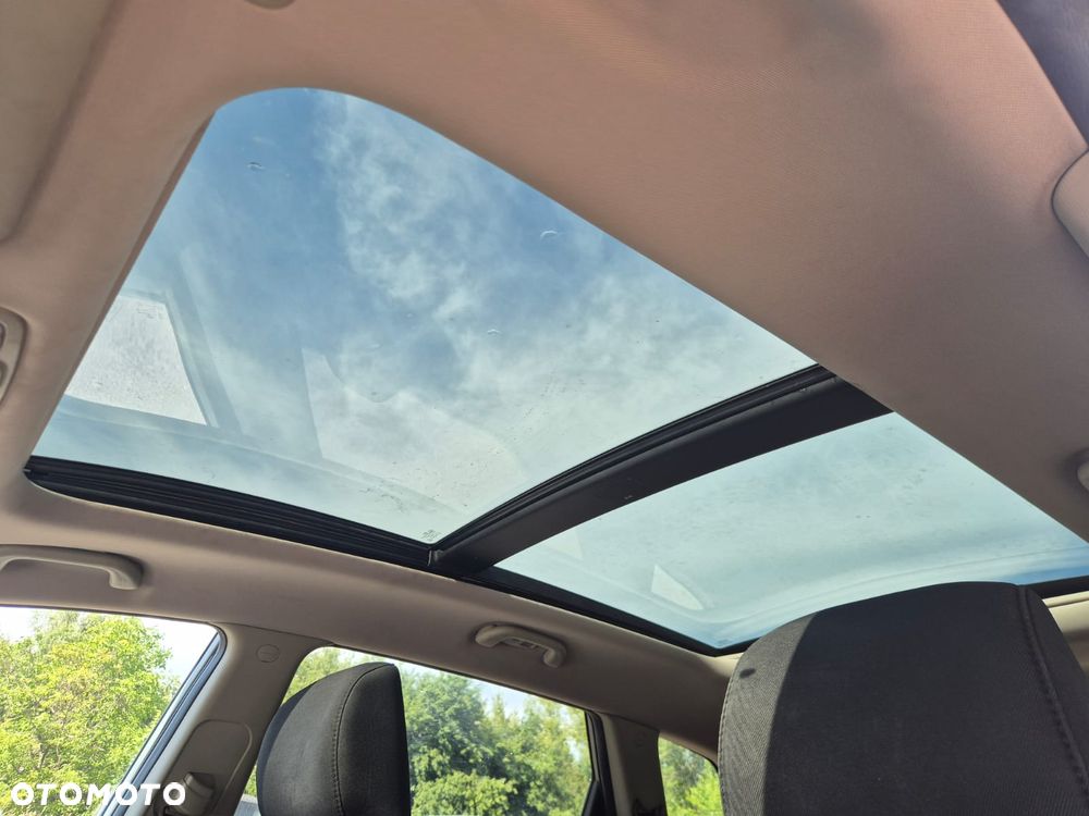 Kia Carens 1.6 GDI L 7os EU6 - 24