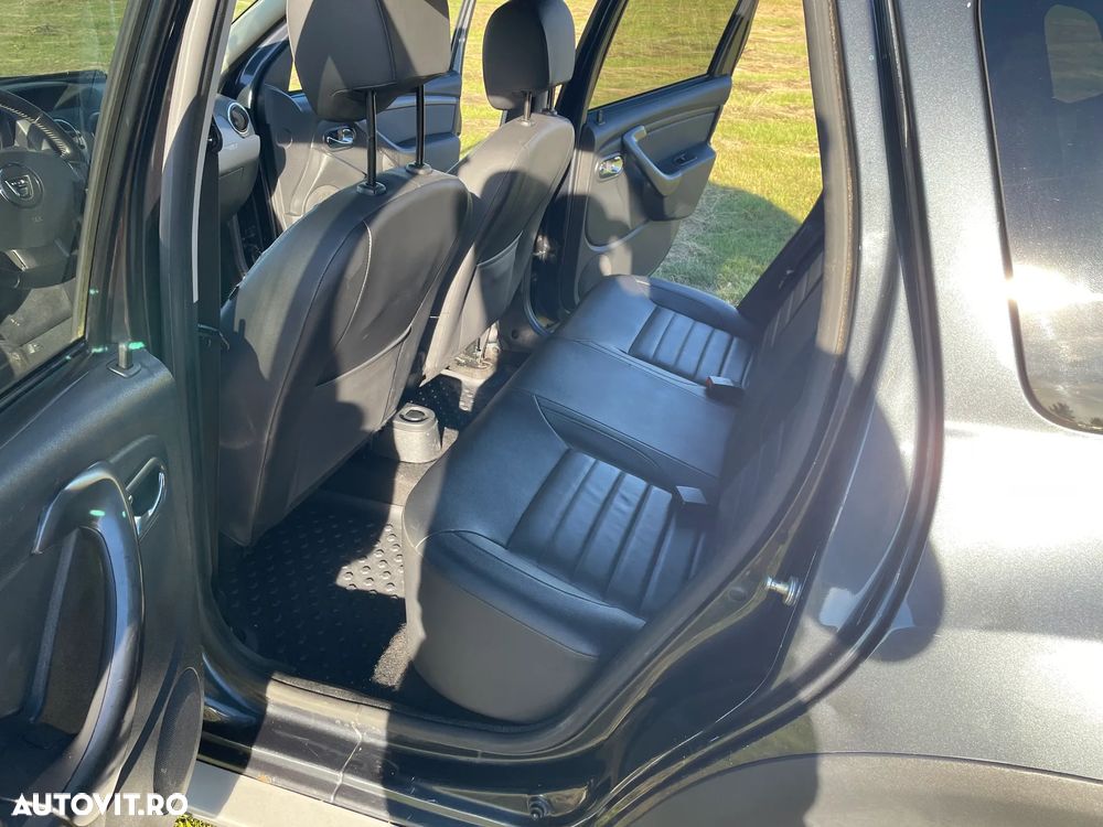 Dacia Duster dCi 110 FAP 4x4 Prestige - 6