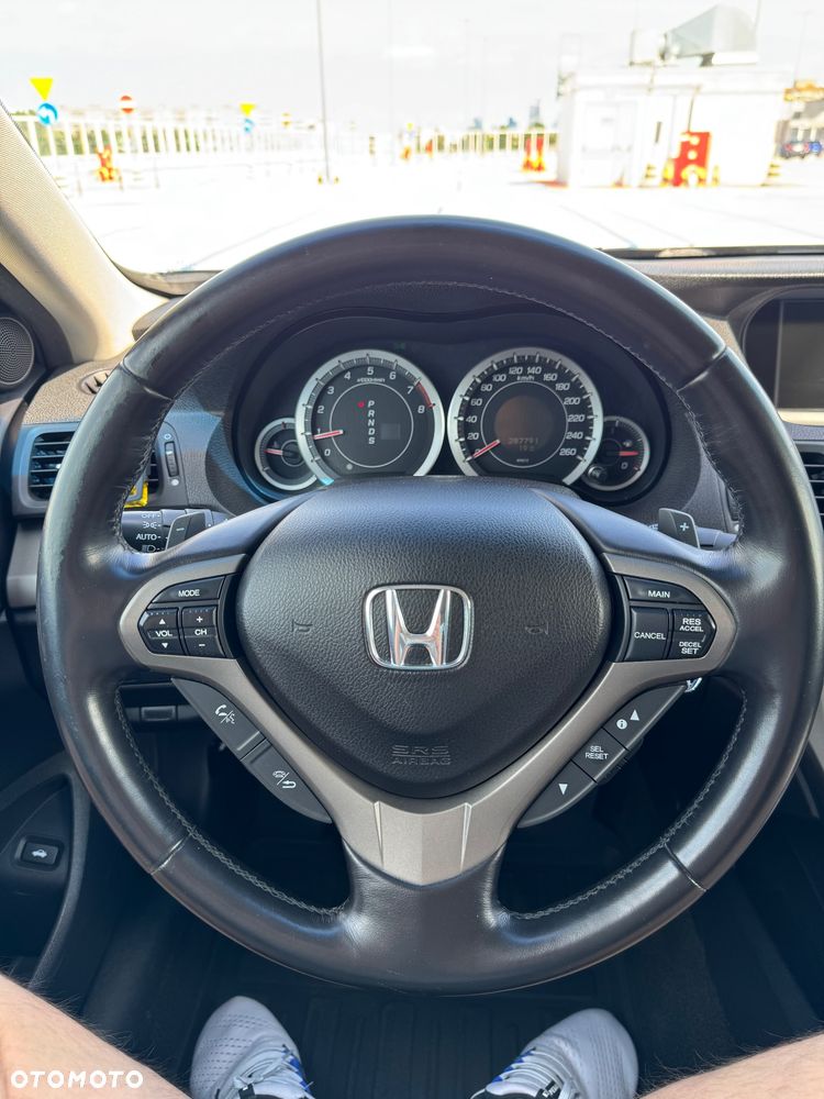 Honda Accord 2.4 Executive Nav+ACC+LKAS - 33
