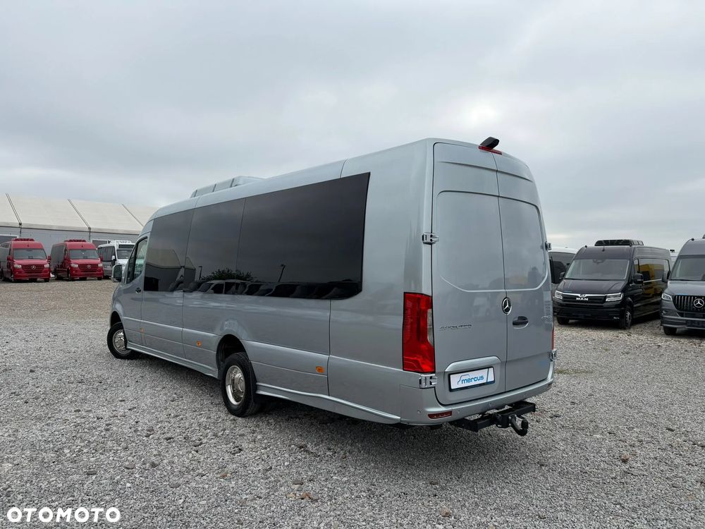Mercedes-Benz Sprinter 519 - 8