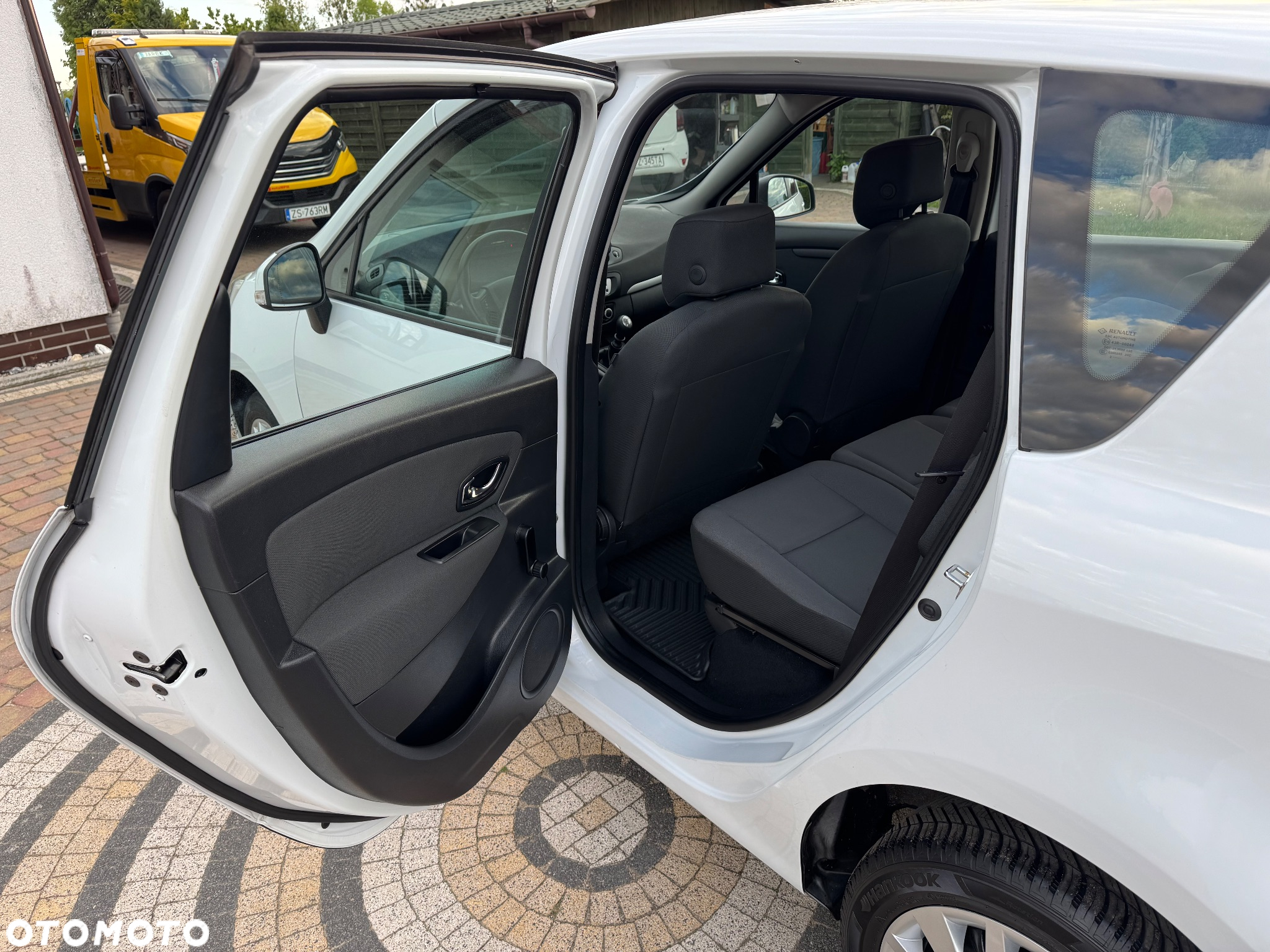 Renault Scenic - 19