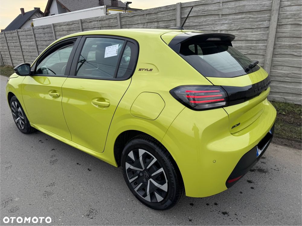 Peugeot 208 PureTech 100 Style - 5