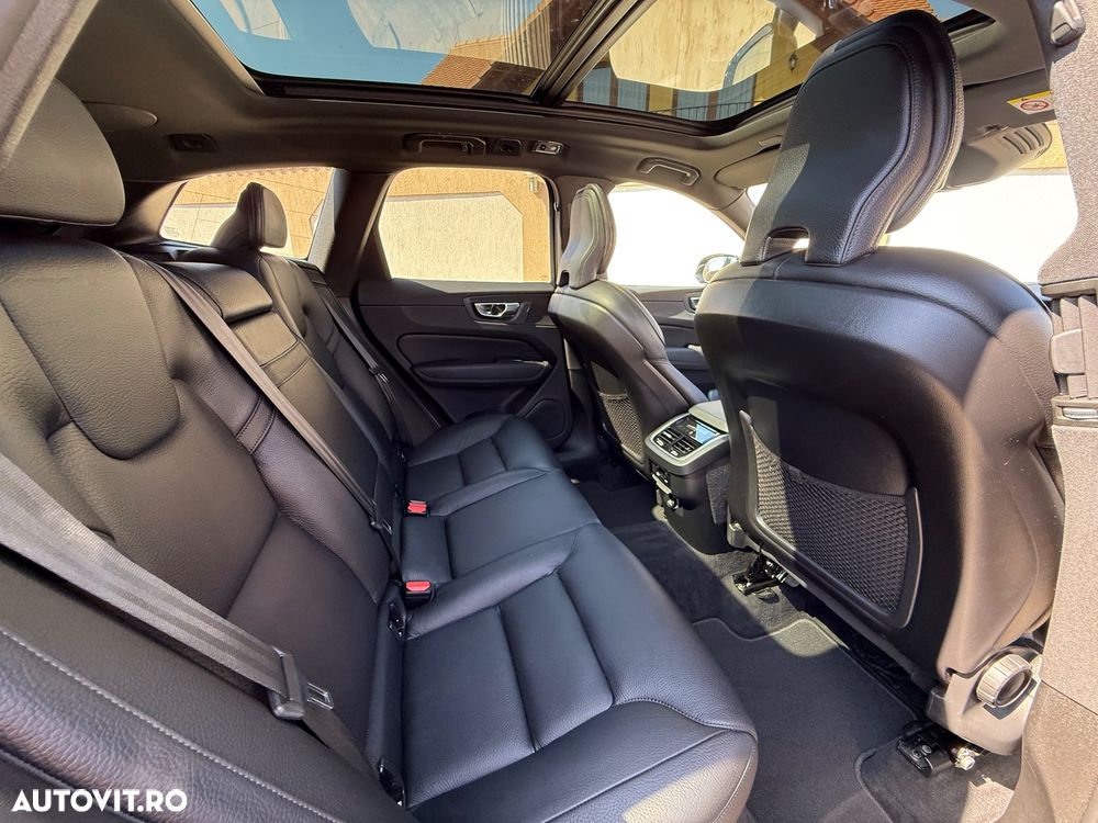 Volvo XC 60 D4 Geartronic Inscription - 11