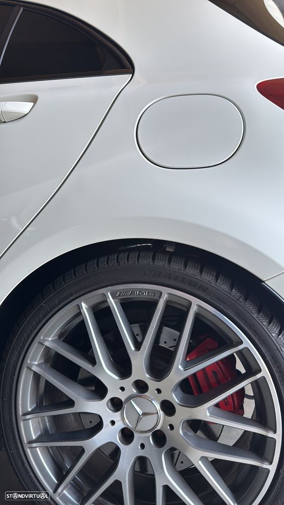 Mercedes-Benz A 45 AMG 4Matic Speedshift 7G-DCT - 5