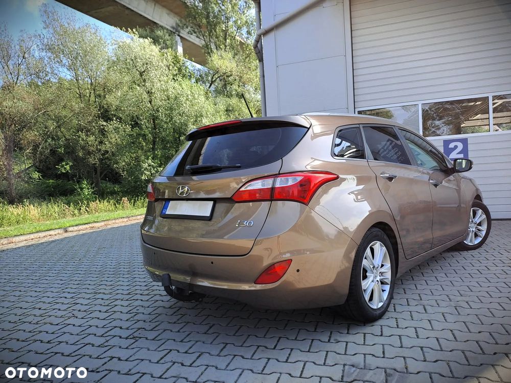 Hyundai i30 1.6 Style - 32