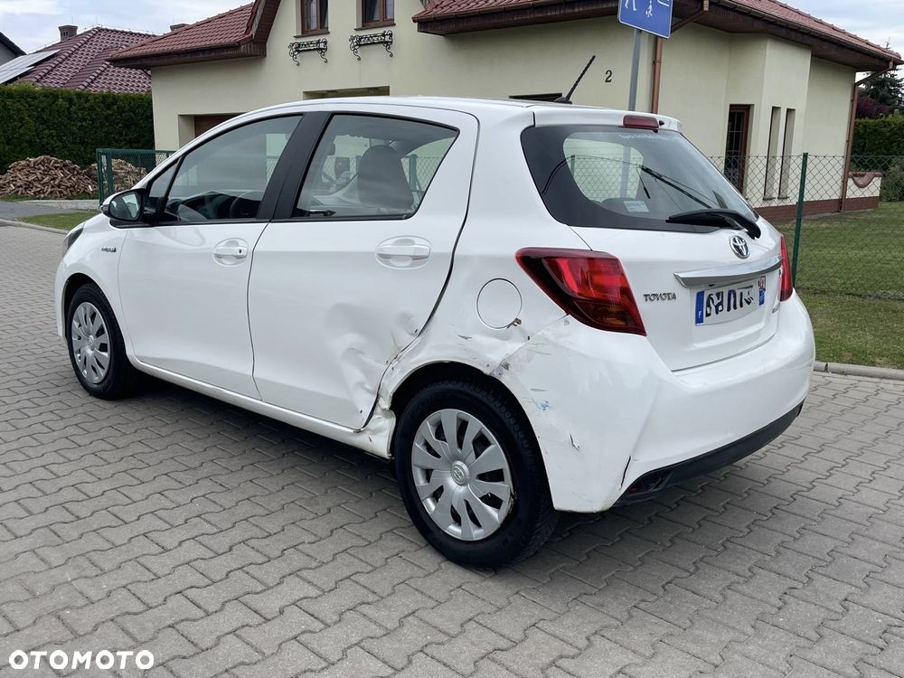 Toyota Yaris 1.5 VVT-i Comfort - 5