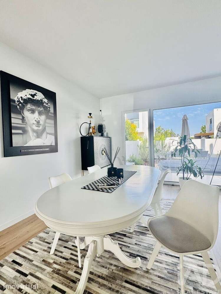 Casa / Villa T4 em Amora de 238 m2 - Grande imagem: 5/36