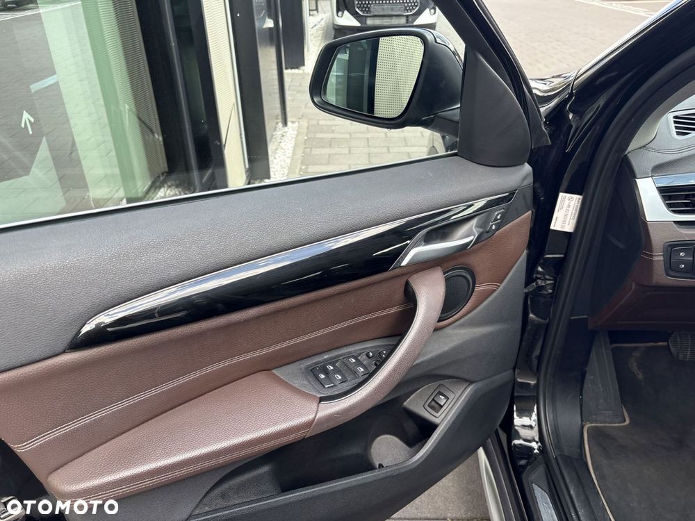 BMW X1 - 10