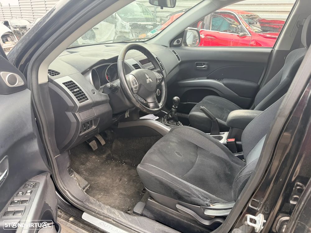 MITSUBISHI OUTLANDER 2.0 DID DE 2009 EM FIM DE VIDA (CENTRO DE ABATE) - 5