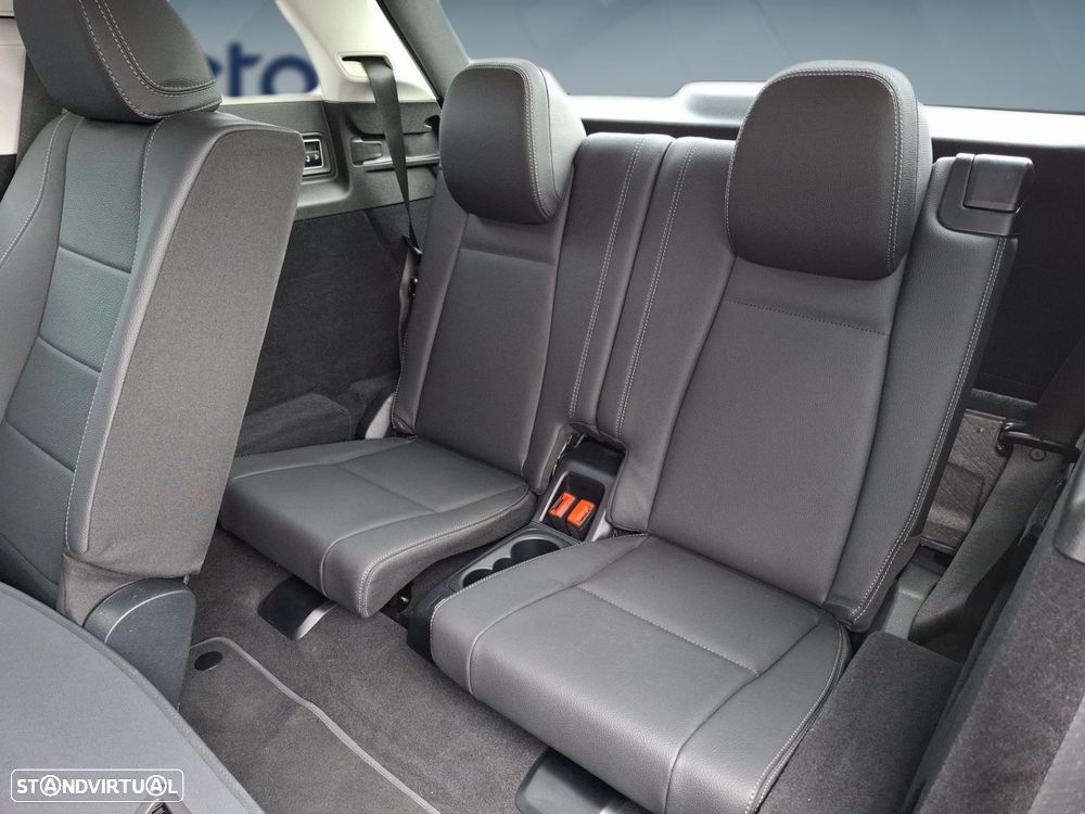 Mercedes-Benz GLE 300 d 4Matic — fotografia 29