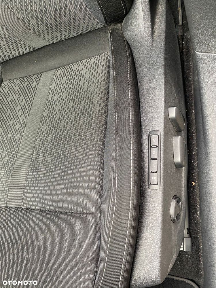 Skoda Octavia 2.0 TDI DSG Sport Edition - 15
