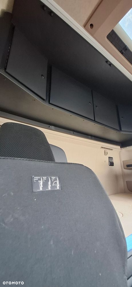 Mercedes-Benz Actros - 21