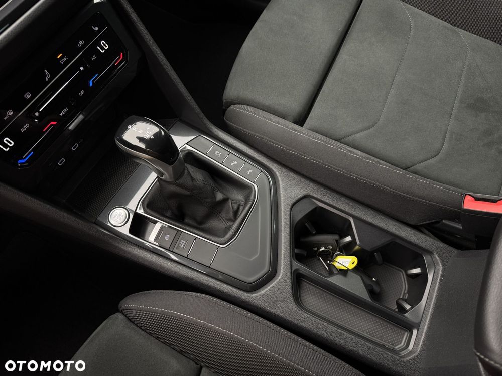 Volkswagen Tiguan 1.5 eTSI Life DSG - 28