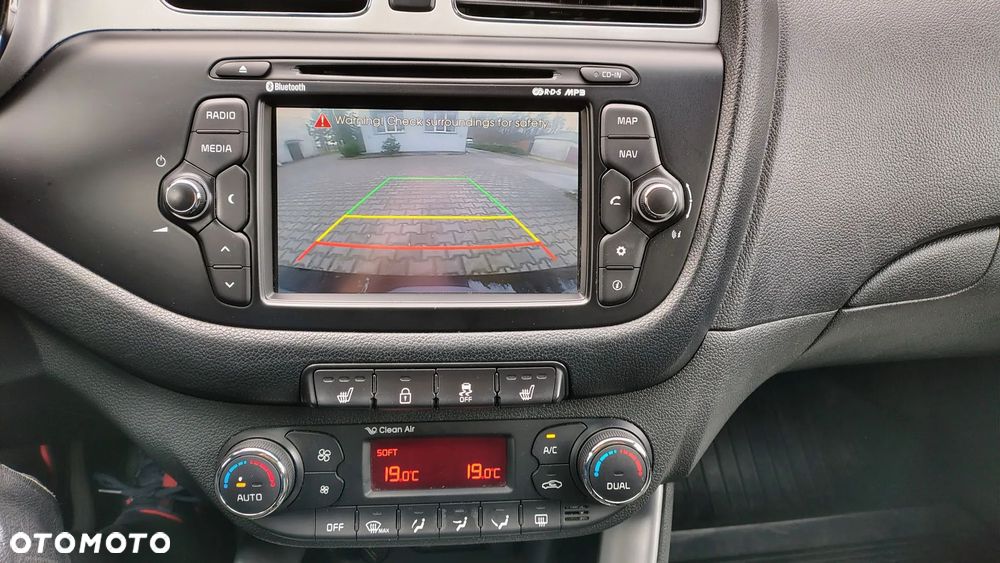 Kia Ceed 1.6 CRDi 128 Dream Team Edition - 17