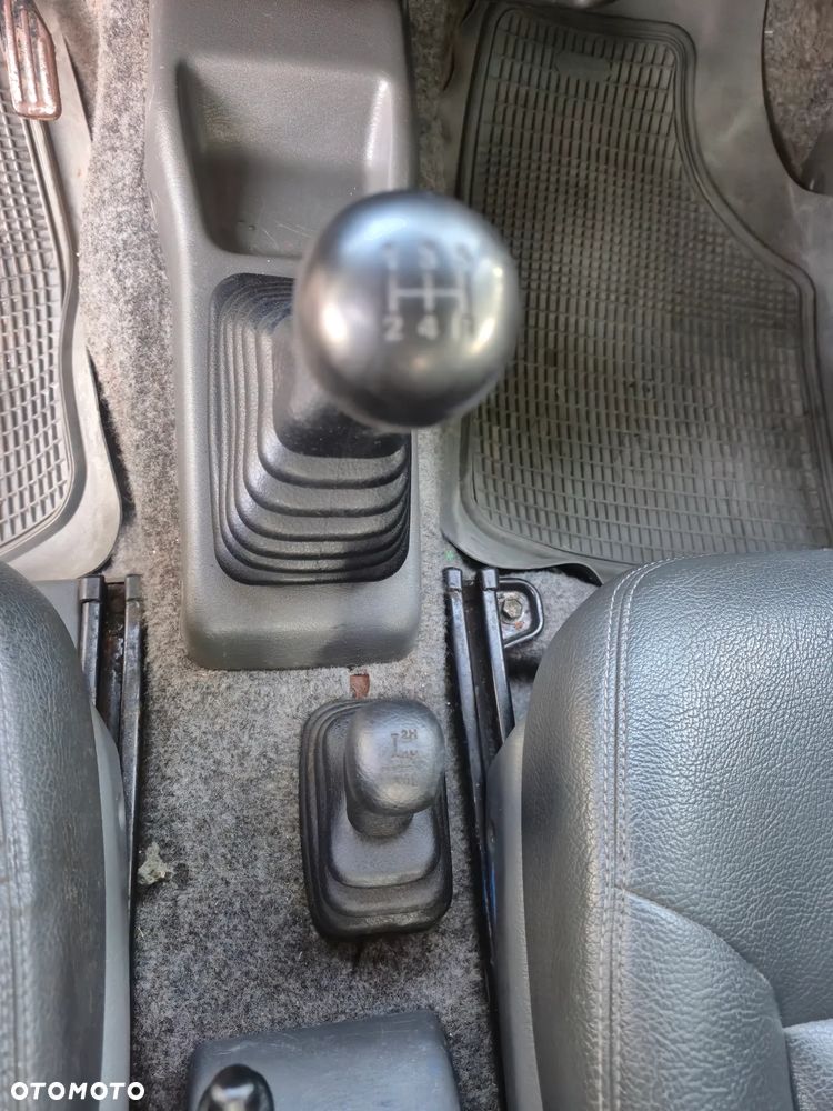 Suzuki Jimny - 16