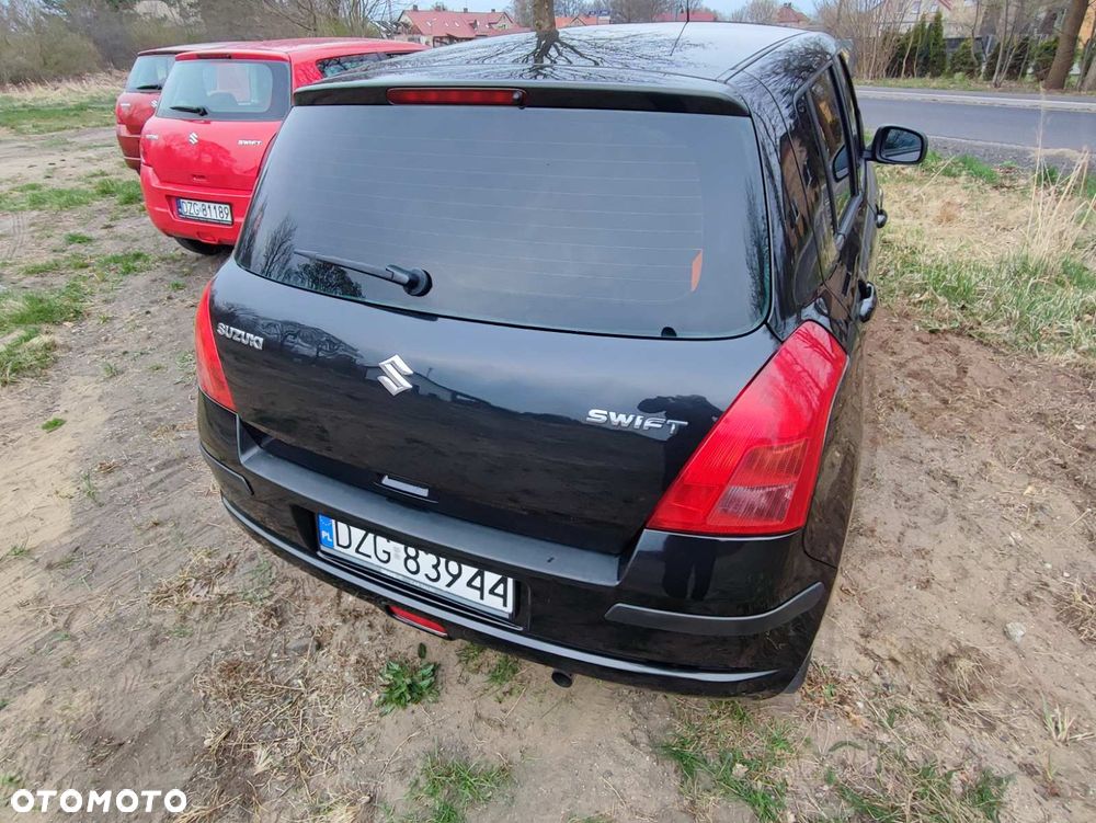 Suzuki Swift 1.3 Club - 6