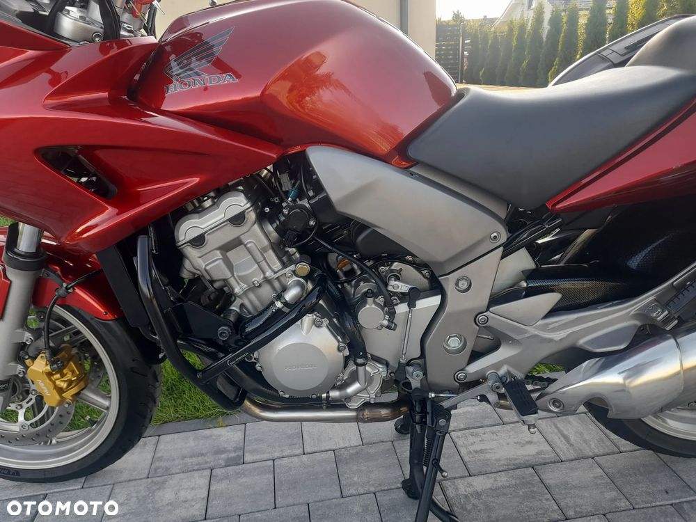 Honda CBF - 32