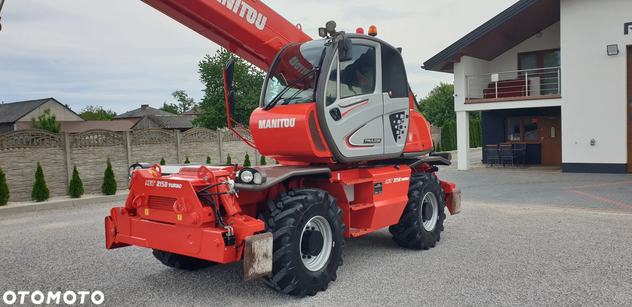 Manitou MRT2150 Privilege kosz hydr. skrętny / wciągarka/widły hydr./pilot/ sprowadzona - 18