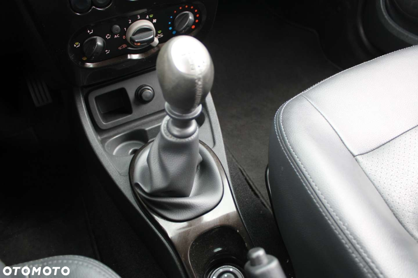 Dacia Duster - 40