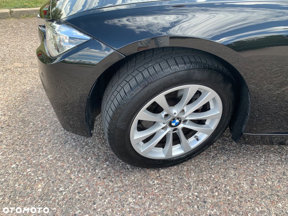 BMW Seria 3 320i Edition M Sport Shadow - 5