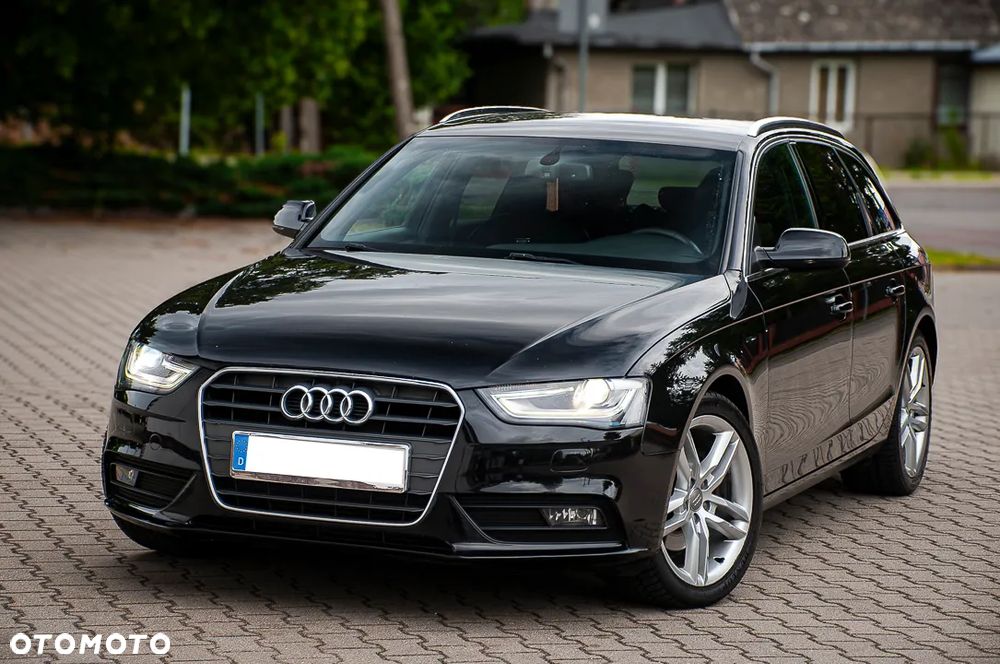 Audi A4 Avant 2.0 TDI DPF S line Sportpaket - 2