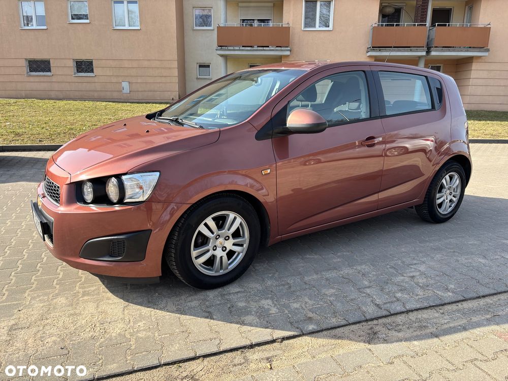 Chevrolet Aveo 1.4 16V LS - 3